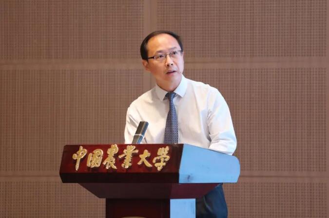唐珂 农业品牌政策研讨会.jpg 唐珂 农业品牌政策研讨会.jpg