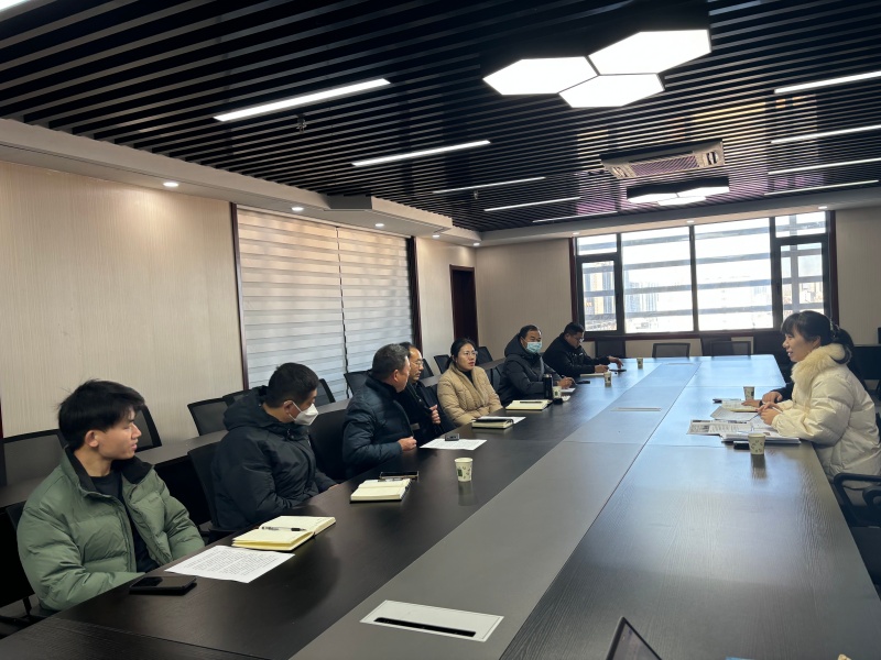 新袁镇农业产业强镇项目组在泗阳县农业农村局与局长、新袁镇书记等相关领导进行座谈交流.jpg